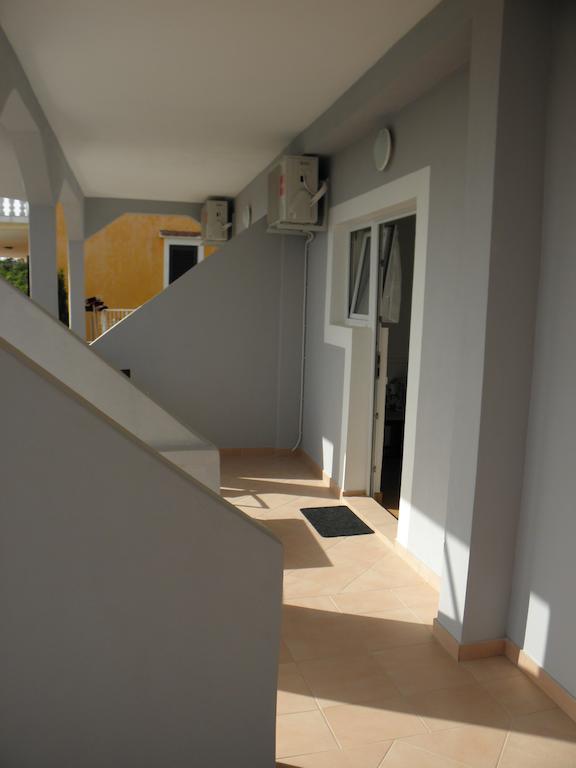 Apartments Babic Novalja Cameră foto