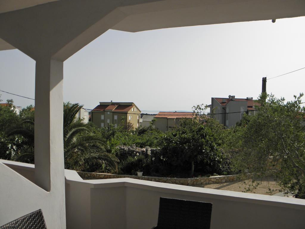 Apartments Babic Novalja Exterior foto